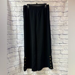NWT, Elastic Waist, Rib Knit Pants With Gold Button Trim, 28” Inseam, by Umgee